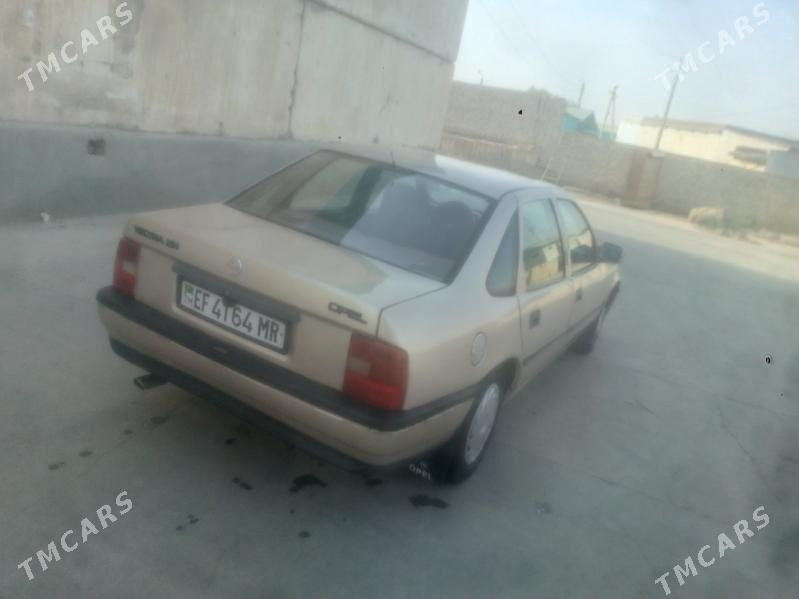Opel Vectra 1992 - 28 000 TMT - Mary - img 3