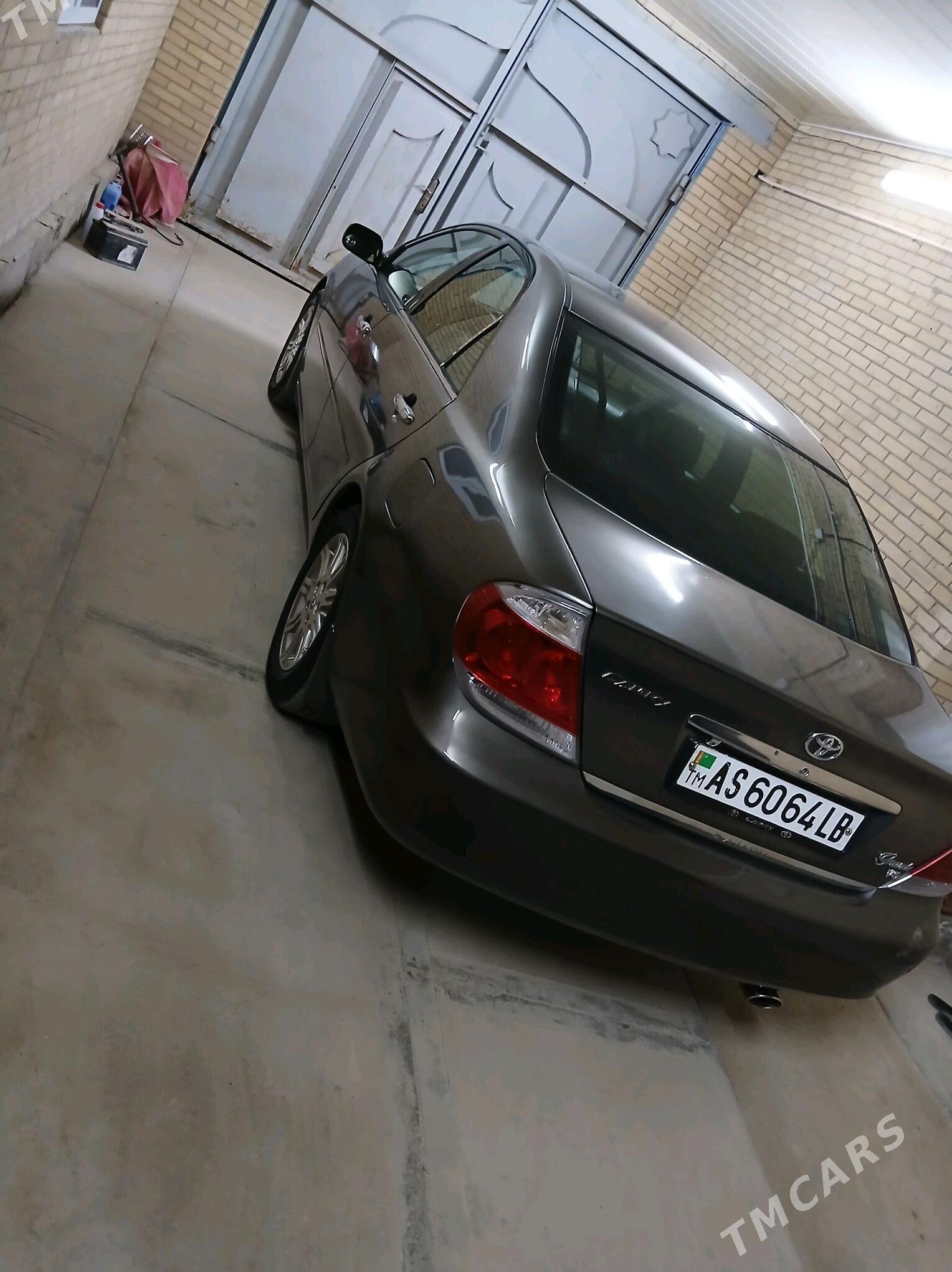 Toyota Camry 2003 - 175 000 TMT - Farap - img 4