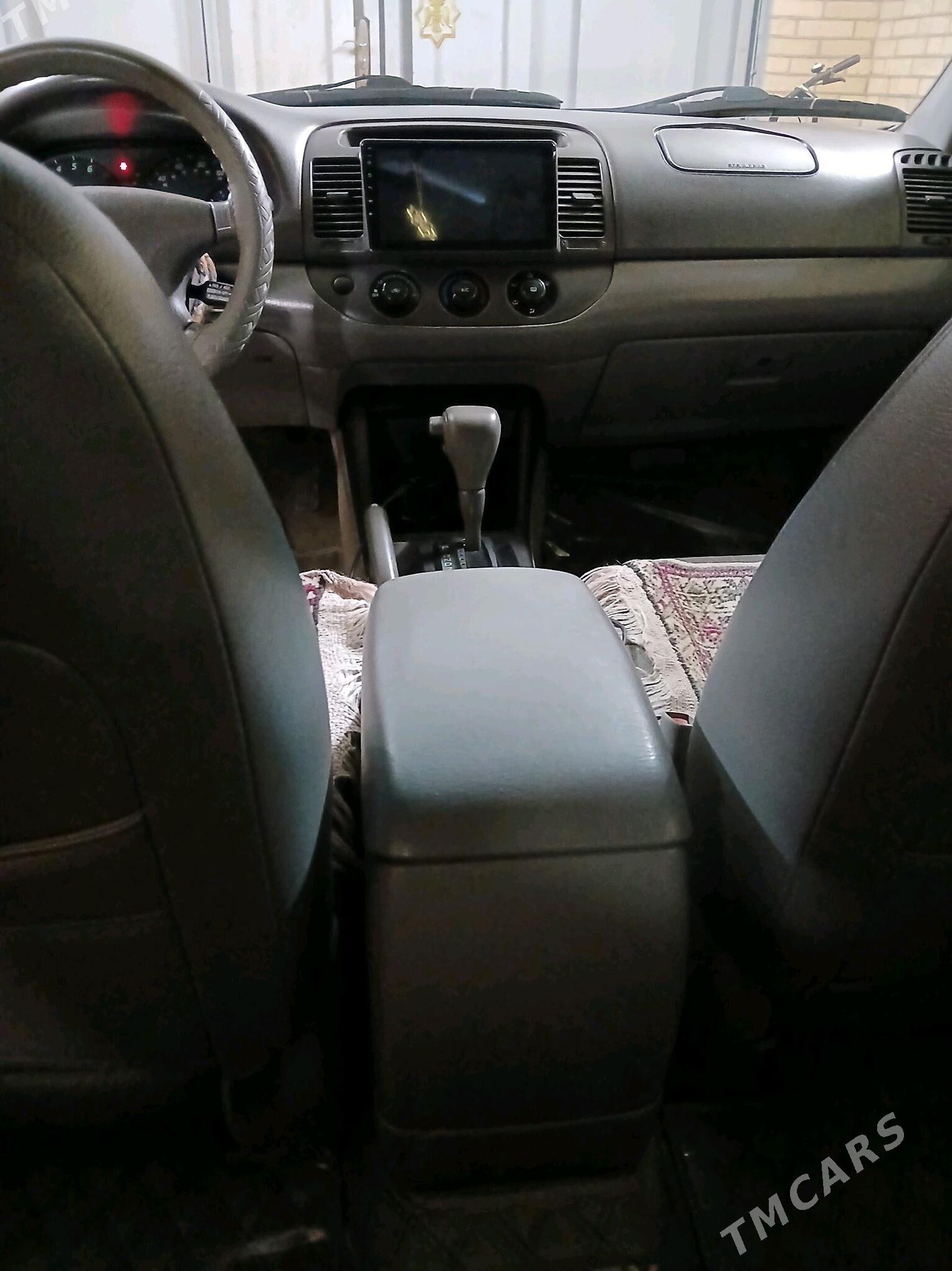 Toyota Camry 2003 - 175 000 TMT - Фарап - img 1