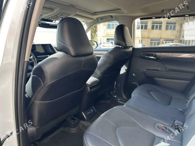 Toyota Highlander 2021 - 637 000 TMT - Мары - img 5