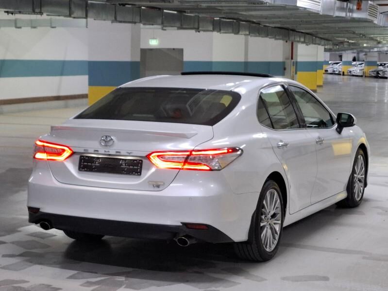 Toyota Camry 2018 - 460 000 TMT - Ашхабад - img 5