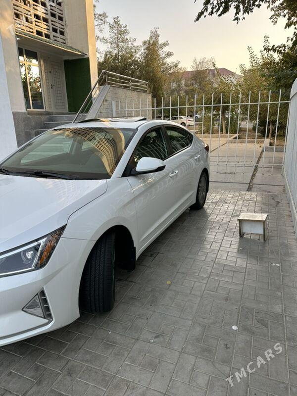 Hyundai Elantra 2019 - 245 000 TMT - Ашхабад - img 1