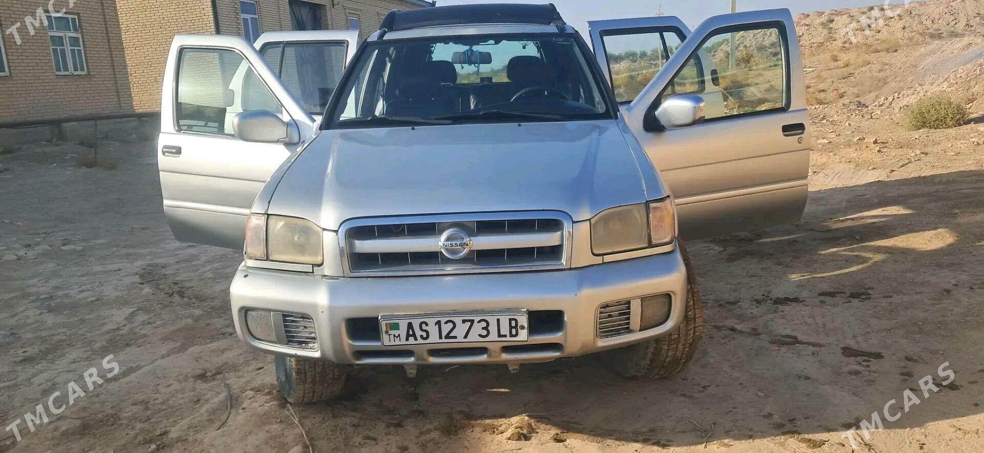 Nissan Pathfinder 2002 - 110 000 TMT - Dänew - img 1