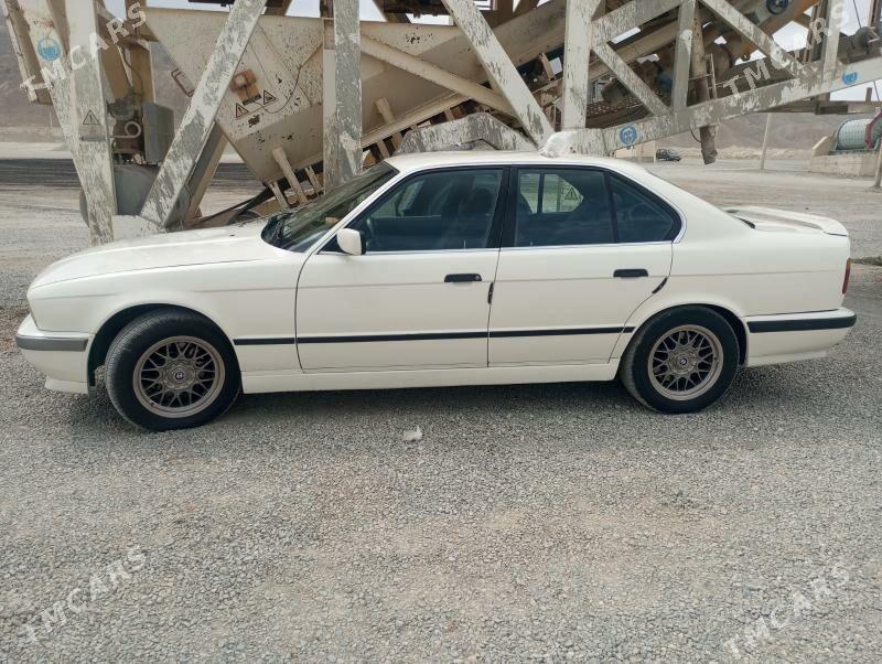 BMW 525 1992 - 60 000 TMT - Берекет - img 7