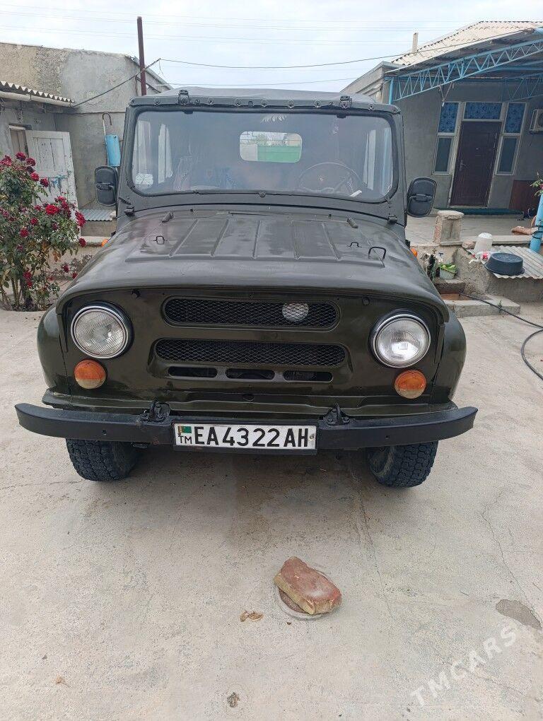 UAZ 469 1980 - 35 000 TMT - Бахарден - img 3