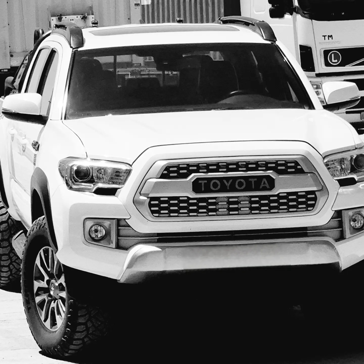 Toyota Tacoma 2019 - 520 000 TMT - Туркменабат - img 5
