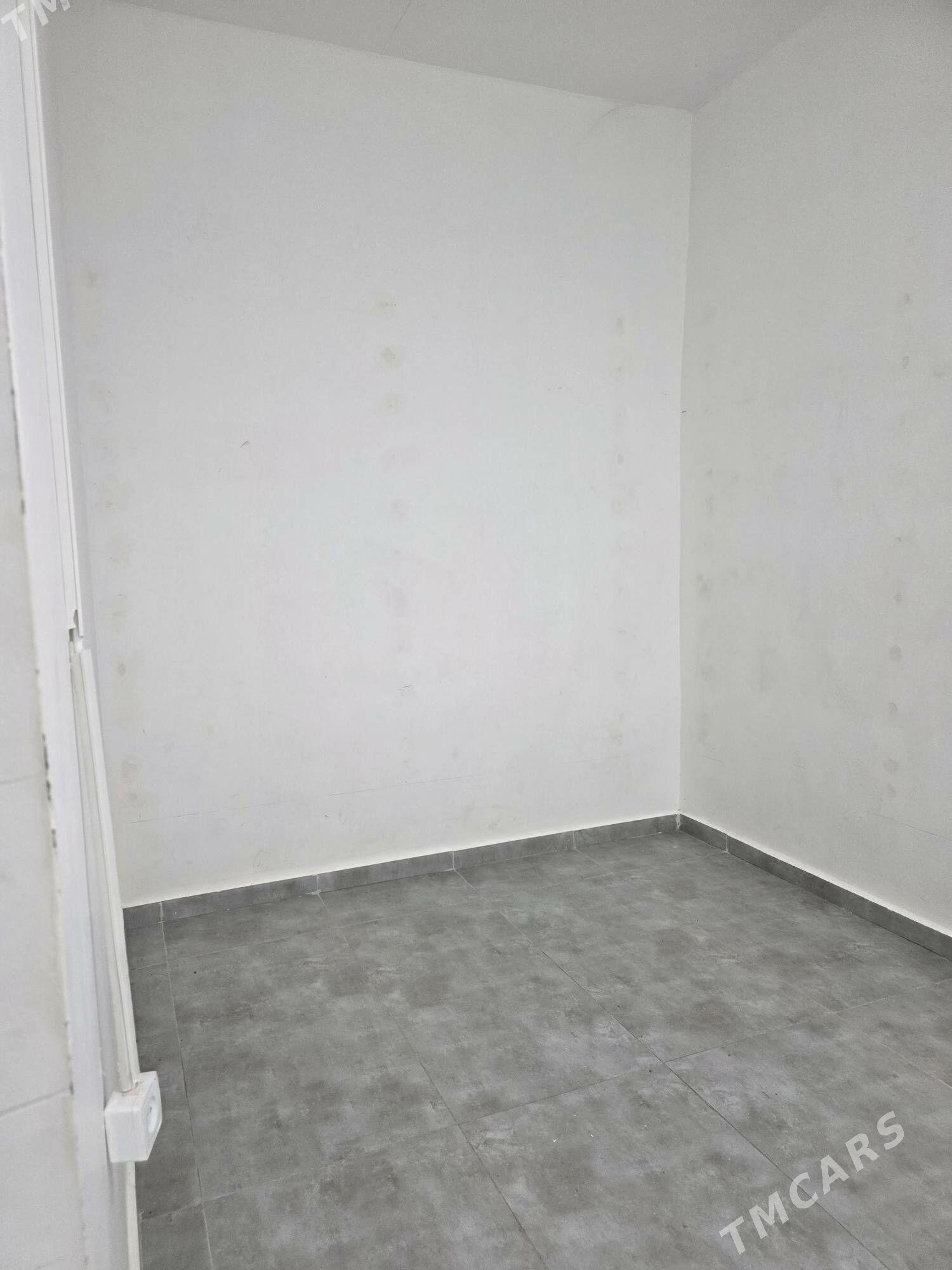 sklad padwal - 16-njy tapgyr - img 1