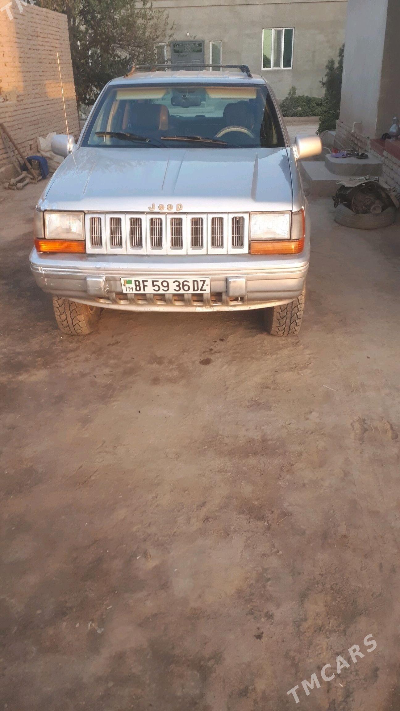 Jeep Grand Cherokee 1994 - 50 000 TMT - Шабатский этрап - img 1