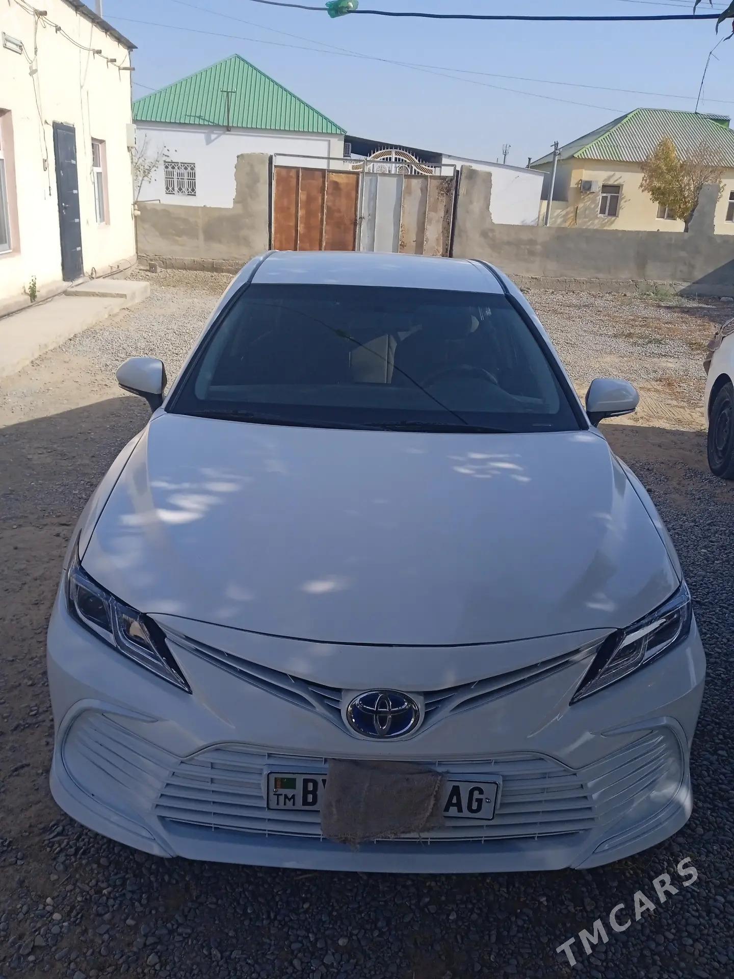 Toyota Camry Hybrid 2021 - 220 000 TMT - Ашхабад - img 3