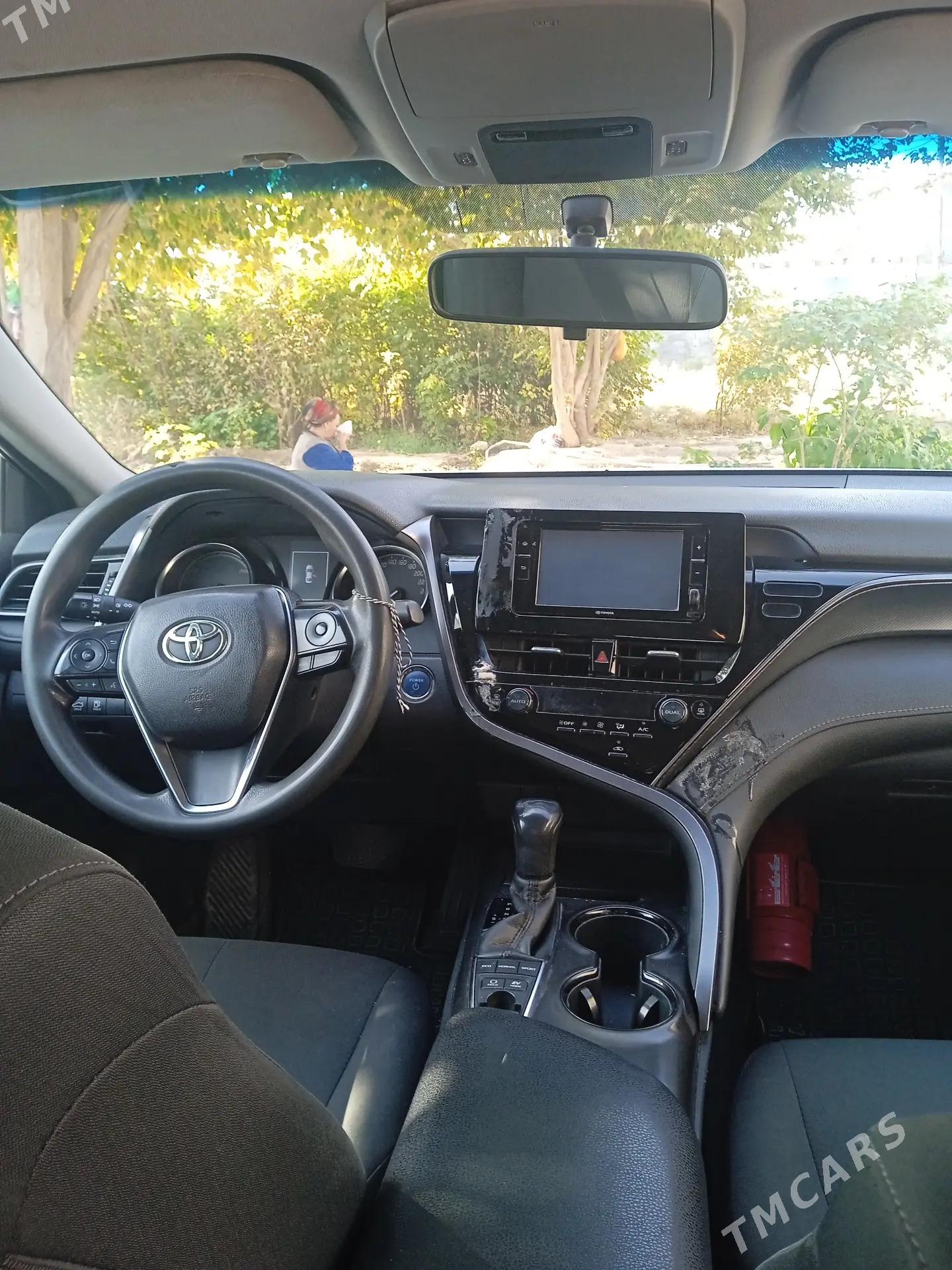 Toyota Camry Hybrid 2021 - 220 000 TMT - Ашхабад - img 5