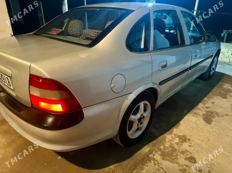 Opel Vectra 1996 - 35 000 TMT - Магданлы - img 3