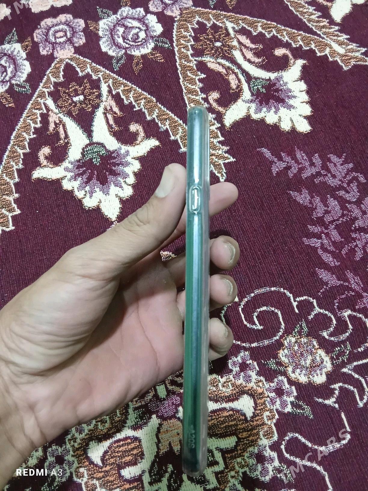 samsunug a 20 - Бахарден - img 3