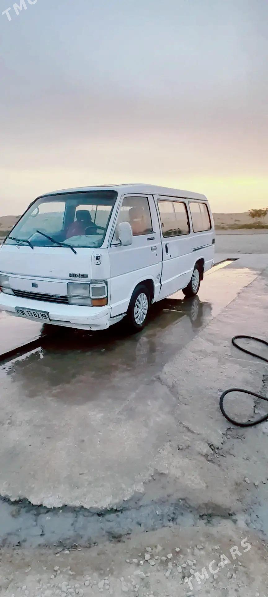Toyota Hiace 1989 - 45 000 TMT - Ёлётен - img 1