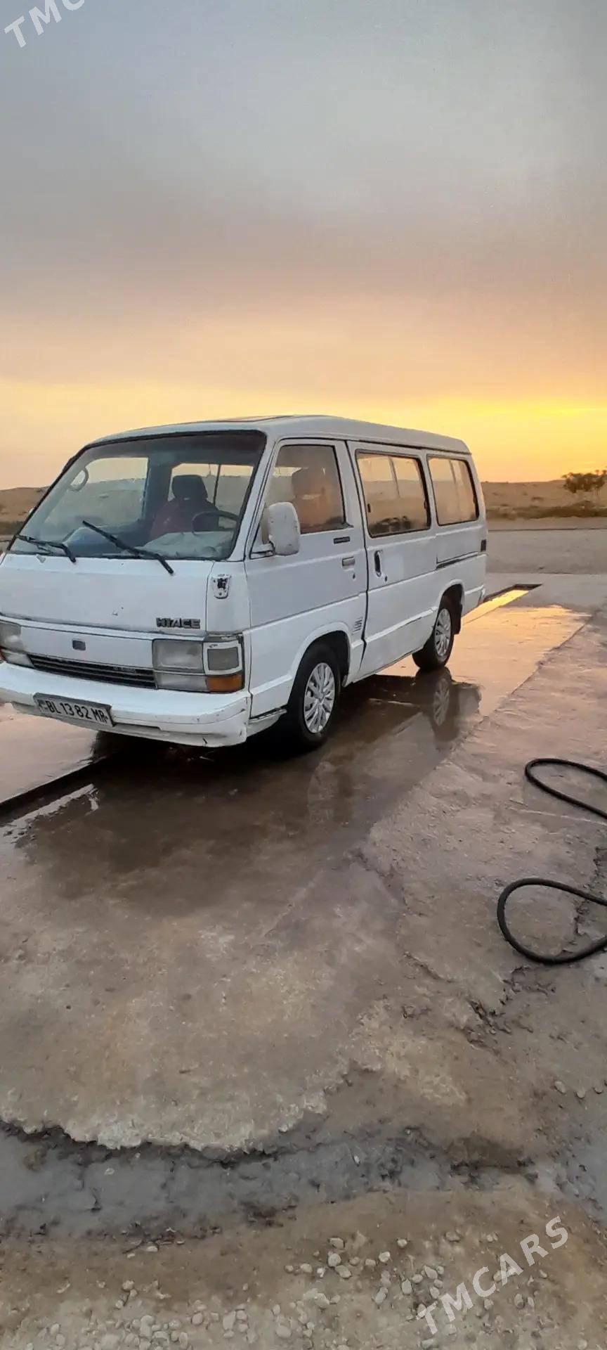 Toyota Hiace 1989 - 45 000 TMT - Ýolöten - img 2