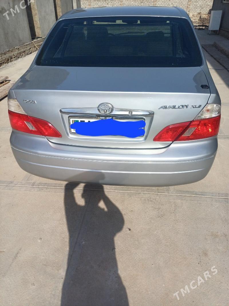 Toyota Avalon 2004 - 240 000 TMT - Magdanly - img 5
