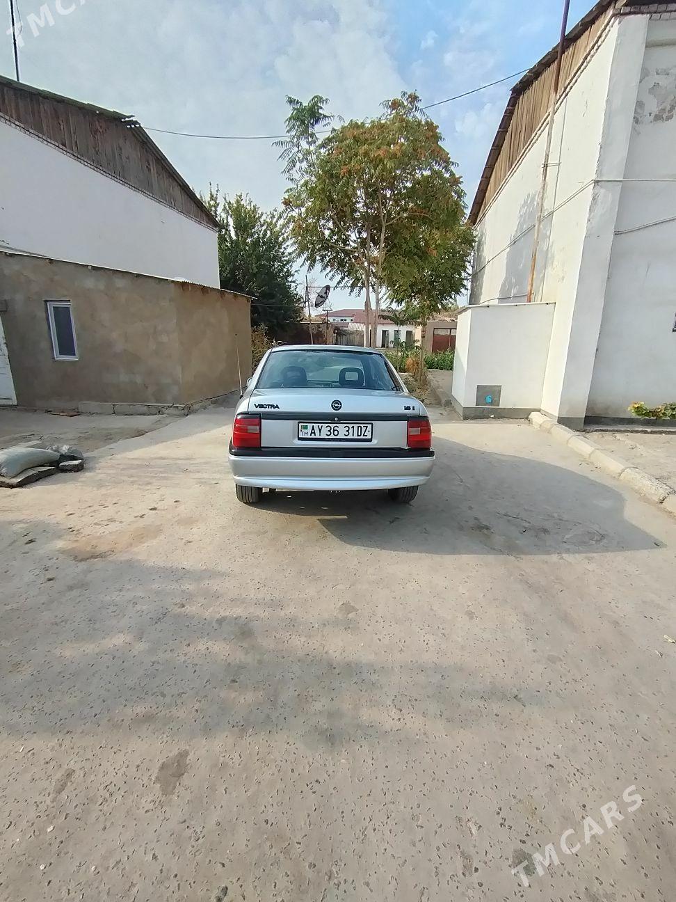 Opel Vectra 1994 - 50 000 TMT - Гороглы (Тагта) - img 1