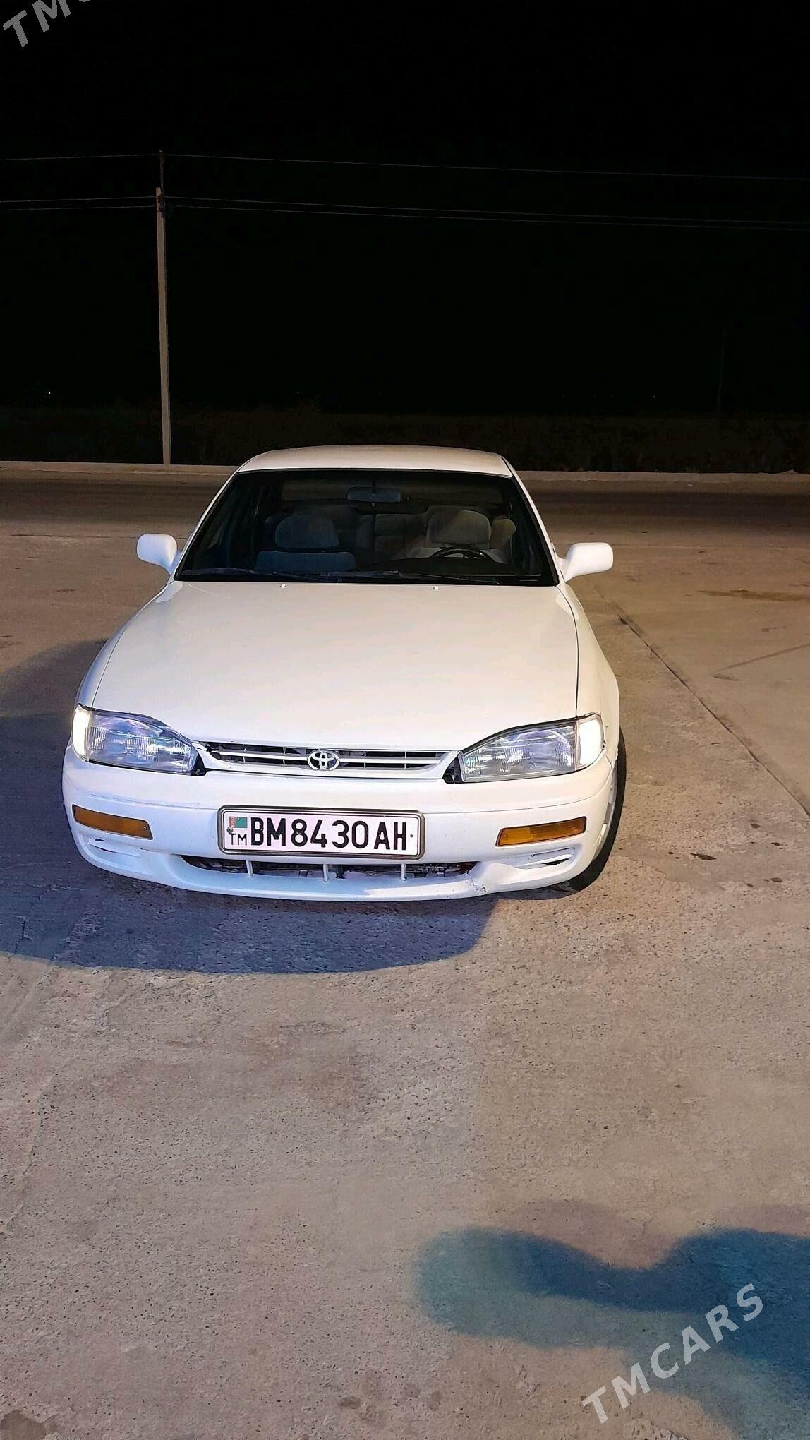 Toyota Camry 1995 - 80 000 TMT - Ýaşlyk - img 2