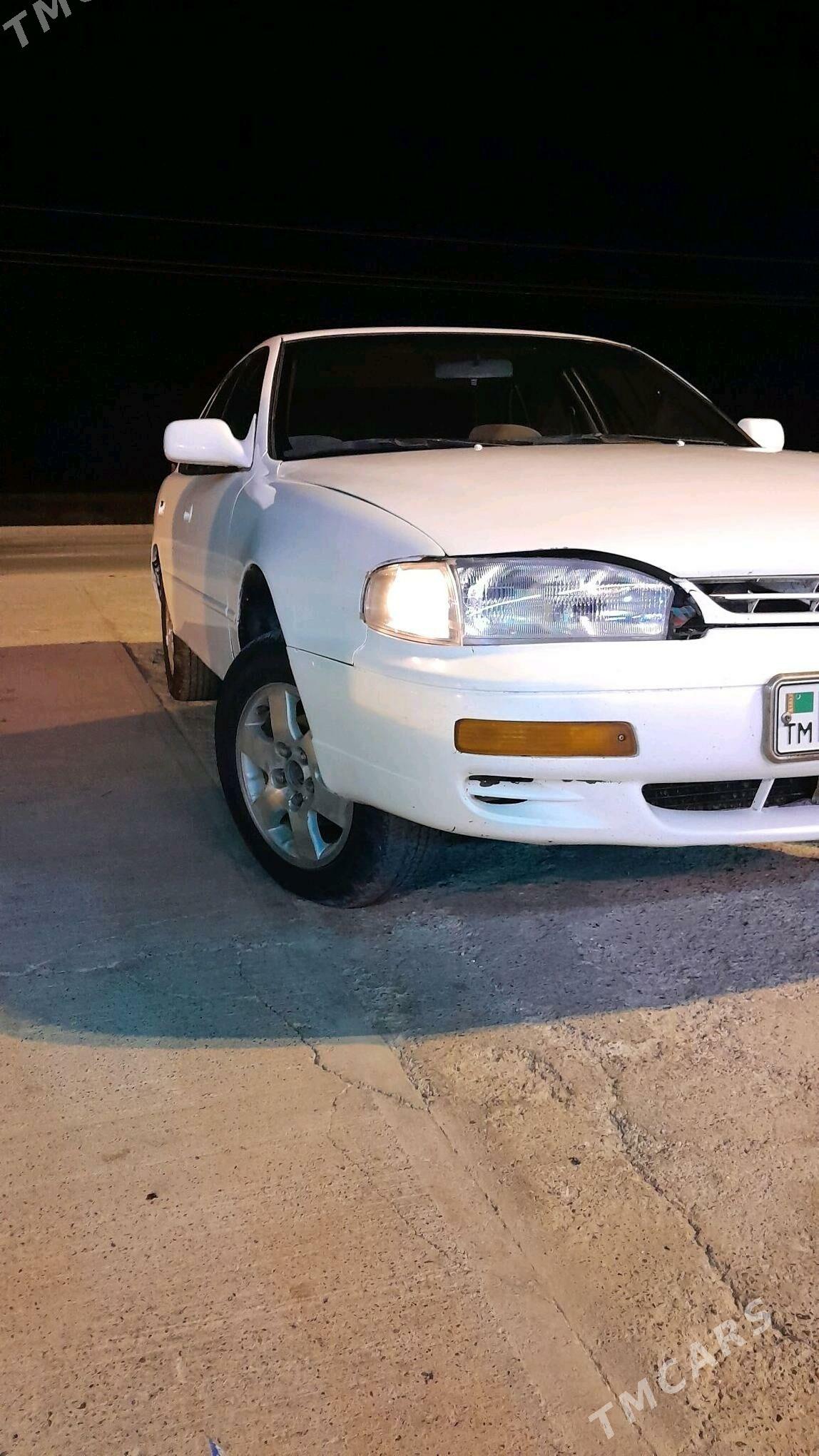 Toyota Camry 1995 - 80 000 TMT - Ýaşlyk - img 3