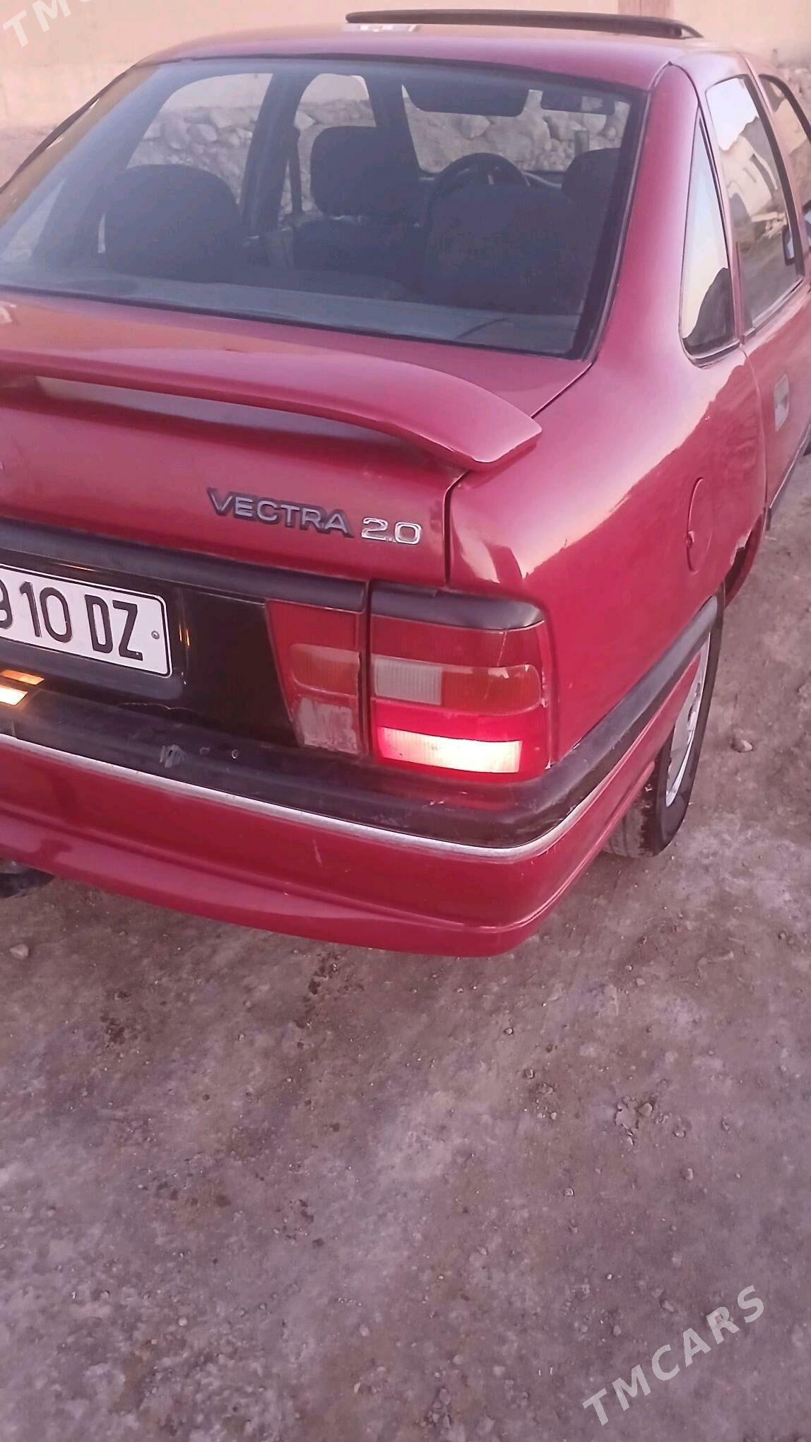 Opel Vectra 1990 - 27 000 TMT - Губадаг - img 3