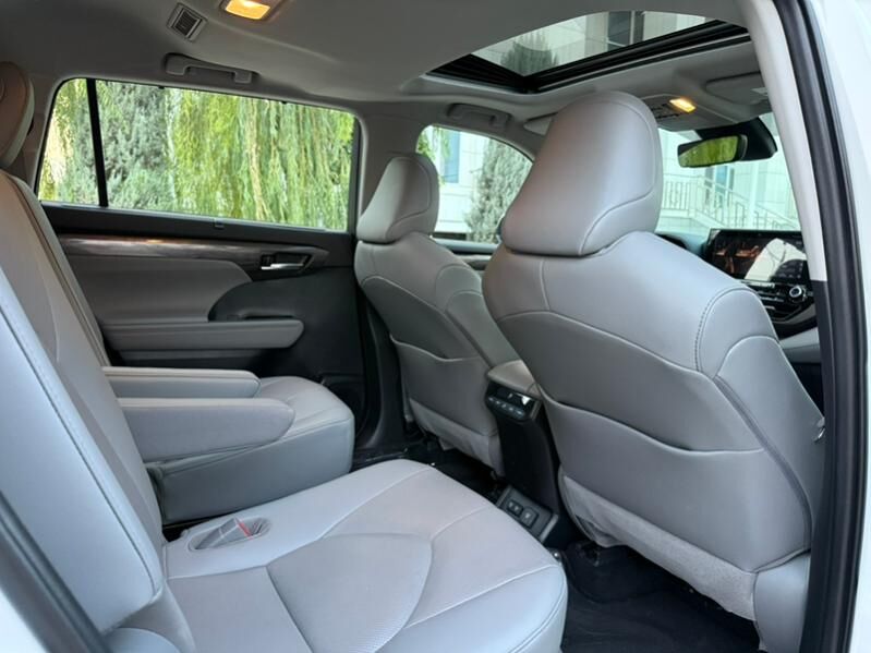Toyota Highlander 2021 - 618 000 TMT - Ашхабад - img 10
