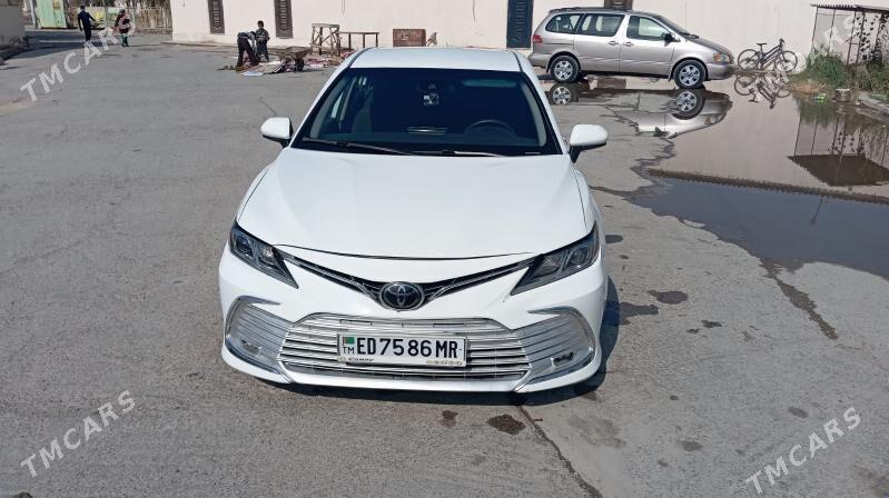 Toyota Camry 2023 - 360 000 TMT - Мары - img 4