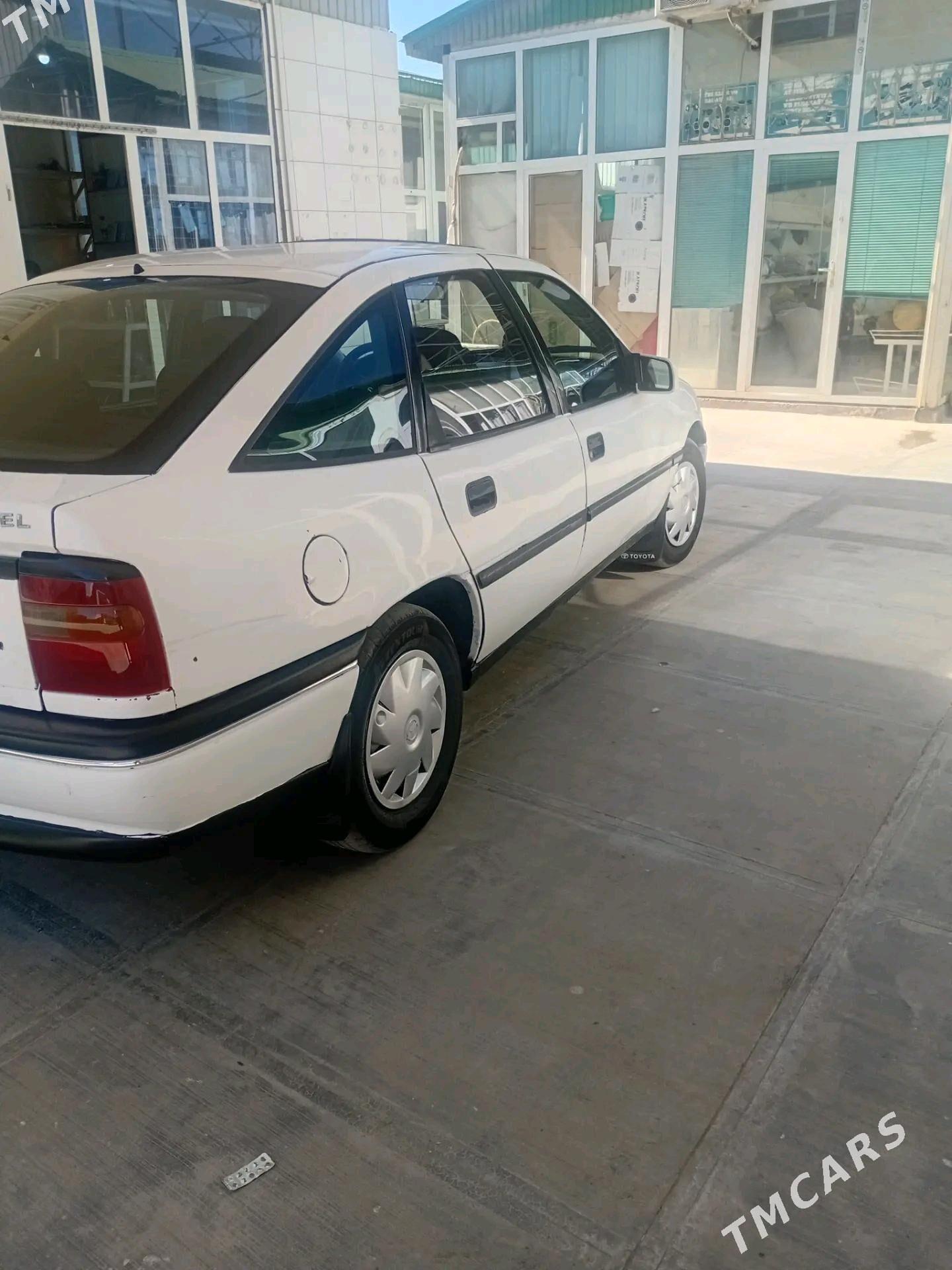 Opel Vectra 1993 - 26 000 TMT - Türkmenabat - img 1