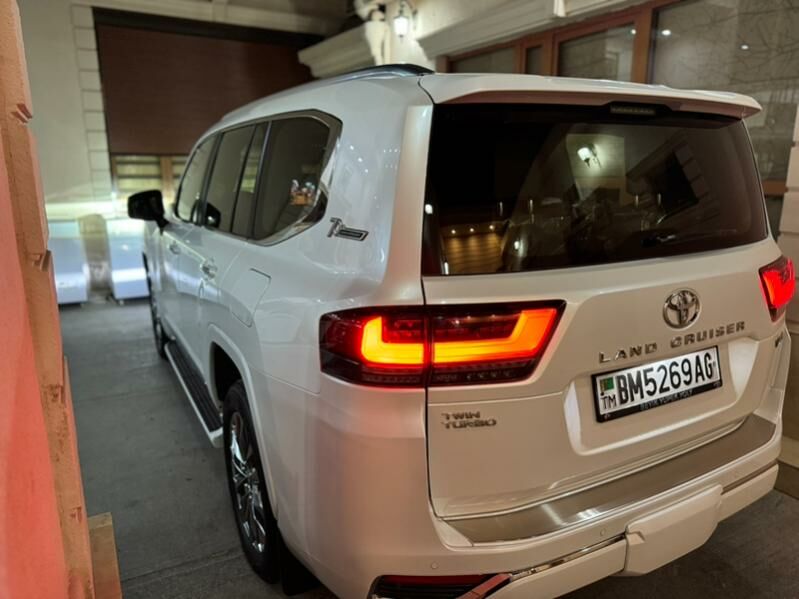 Toyota Land Cruiser 2023 - 1 470 000 TMT - ул. Подвойского (Битарап Туркменистан шаёлы) - img 8