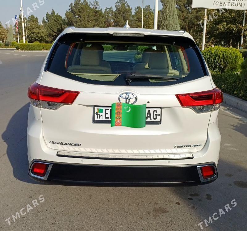 Toyota Highlander 2018 - 600 000 TMT - Aşgabat - img 9