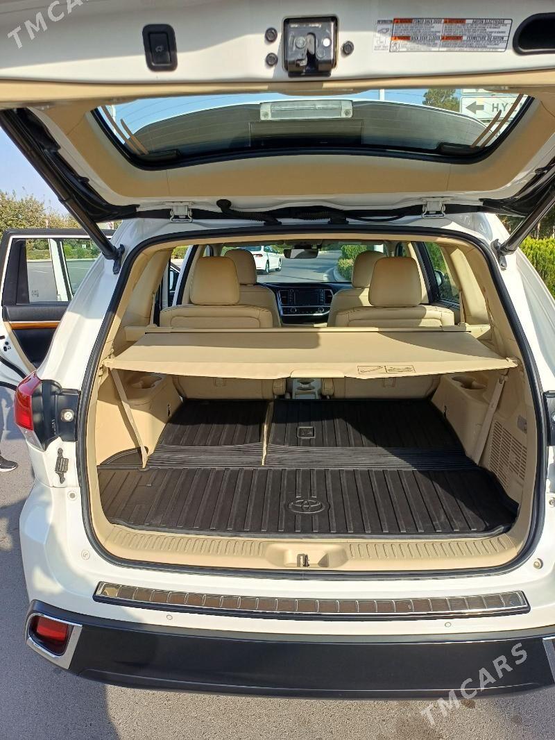 Toyota Highlander 2018 - 600 000 TMT - Aşgabat - img 8