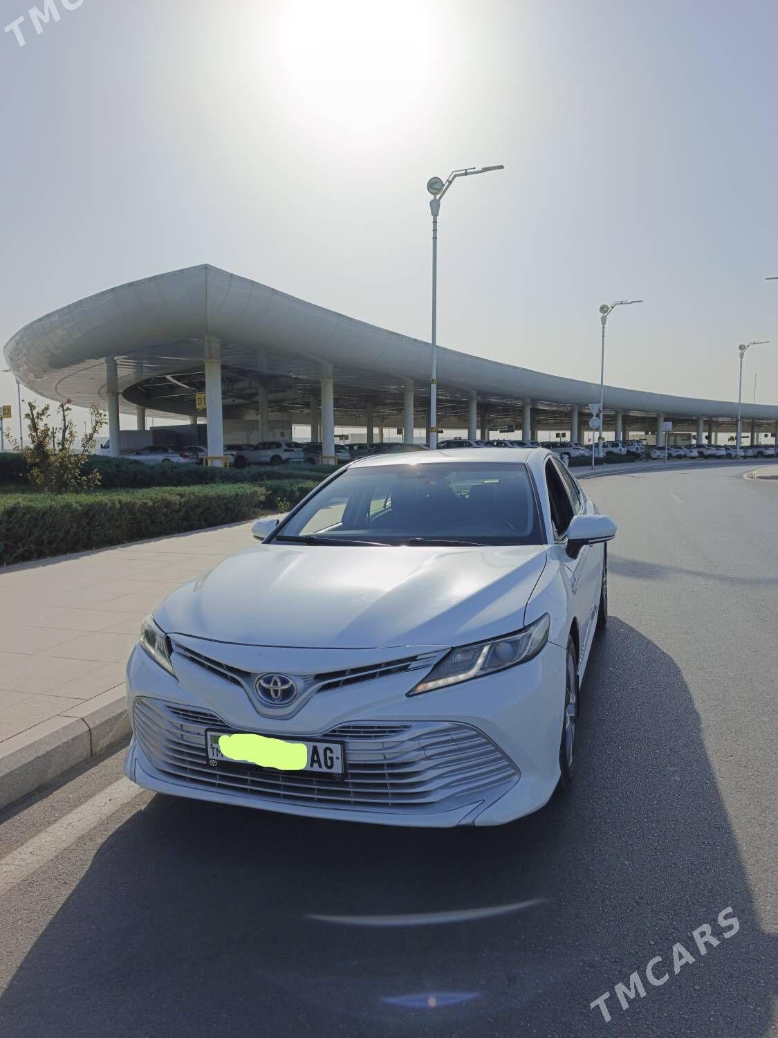 Toyota Camry 2019 - 225 000 TMT - Ашхабад - img 1