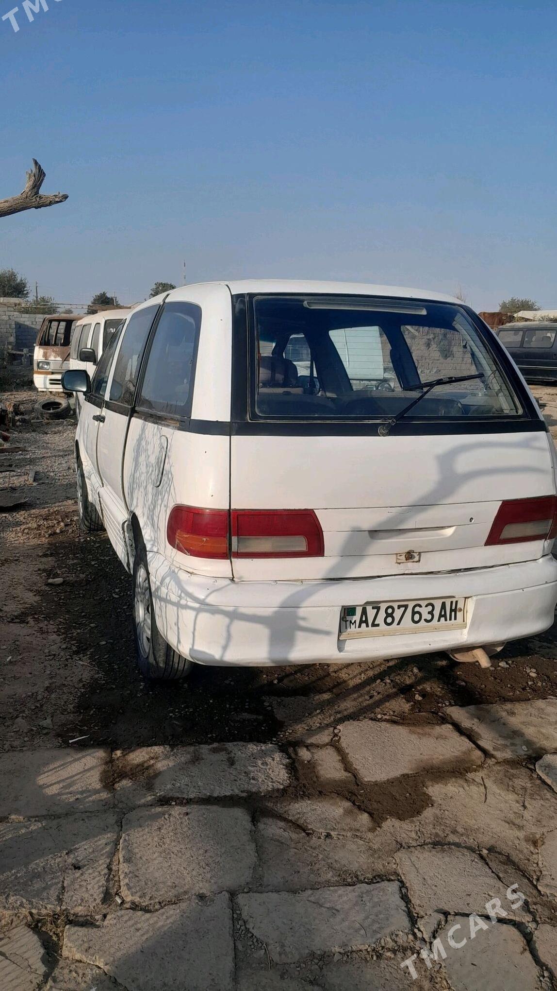 Toyota Previa 1990 - 50 000 TMT - Теджен - img 4