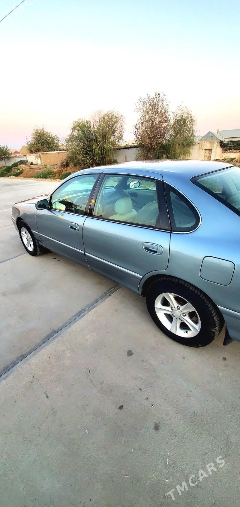 Toyota Avalon 1999 - 140 000 TMT - Мары - img 3