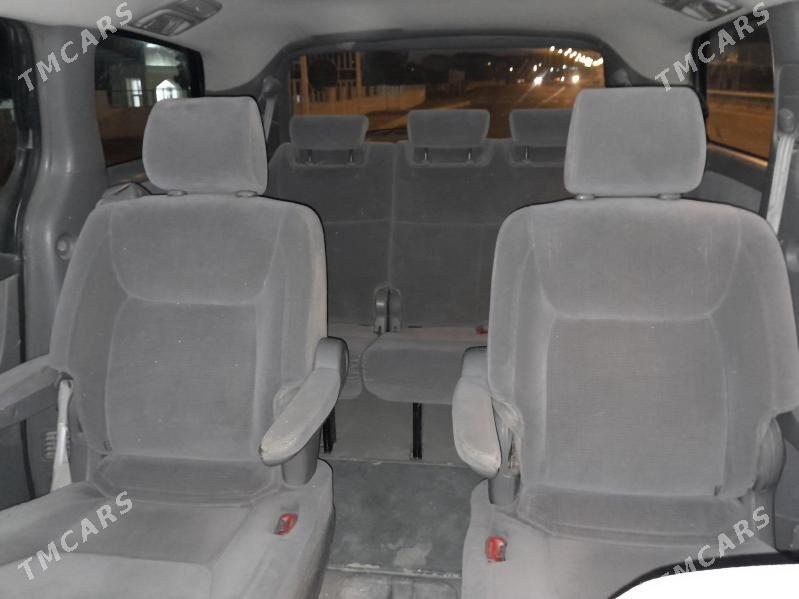 Toyota Sienna 2004 - 200 000 TMT - Туркменбаши - img 2