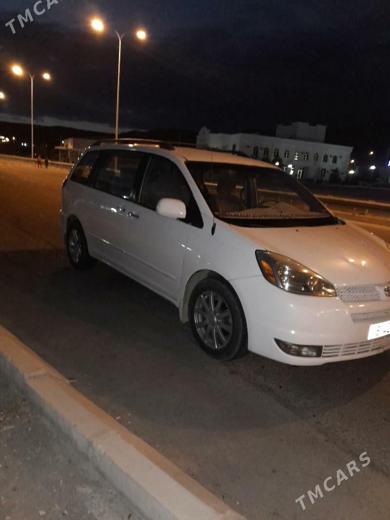 Toyota Sienna 2004 - 200 000 TMT - Туркменбаши - img 3