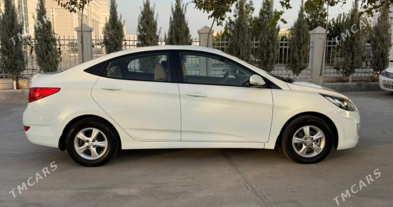 Hyundai Accent 2014 - 163 000 TMT - Ашхабад - img 3