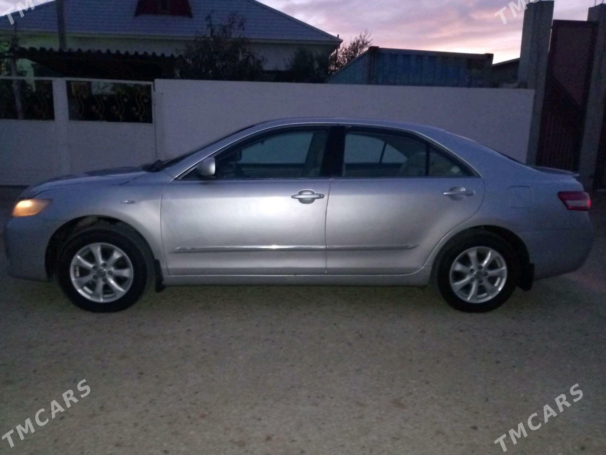 Toyota Camry 2010 - 150 000 TMT - Jebel - img 4