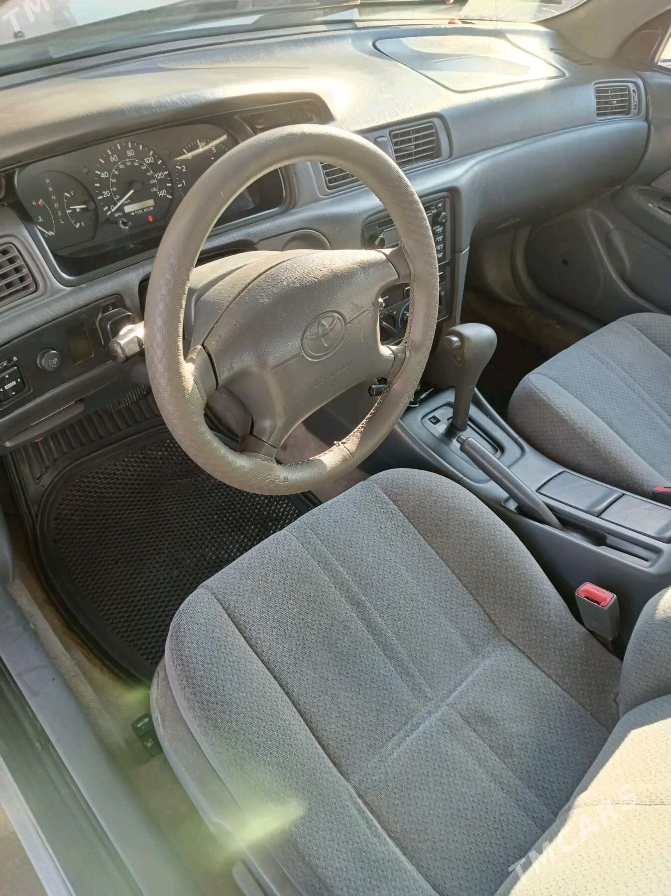 Toyota Camry 2001 - 150 000 TMT - Кёнеургенч - img 7