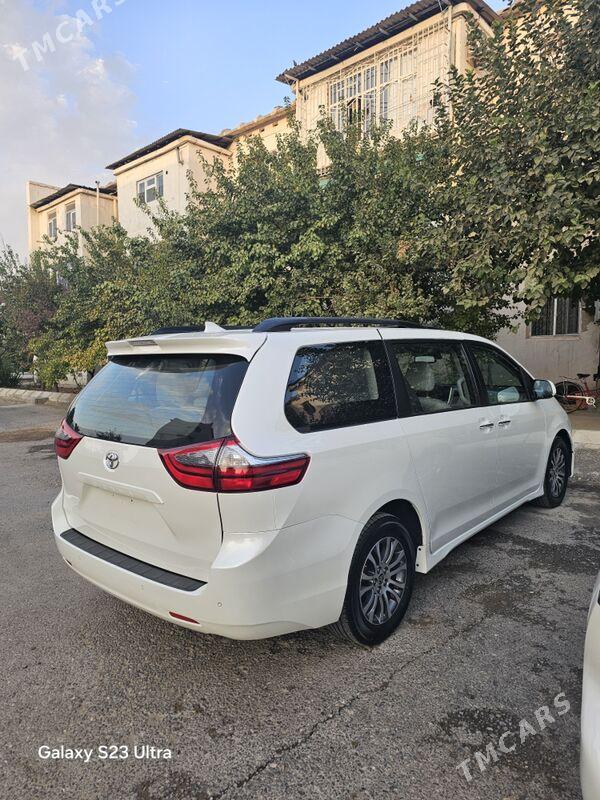 Toyota Sienna 2020 - 520 000 TMT - Aşgabat - img 9