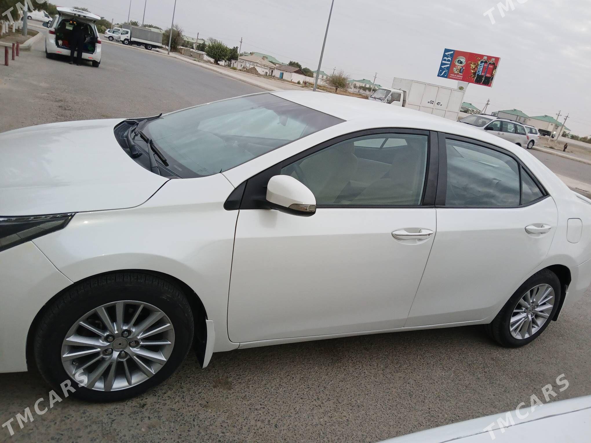 Toyota Corolla 2015 - 230 000 TMT - Мир 2 - img 6