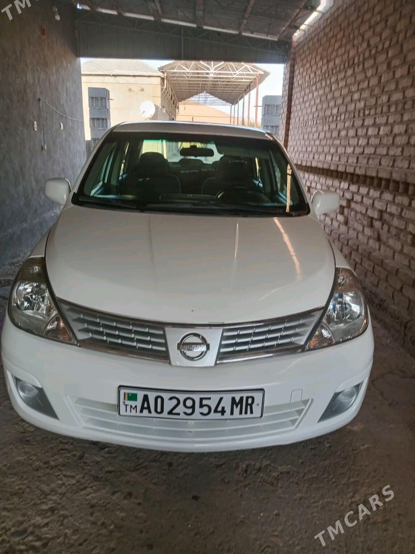 Nissan Versa 2009 - 120 000 TMT - Тагтабазар - img 1