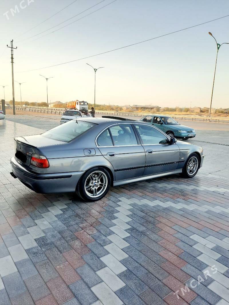 BMW E39 2001 - 150 000 TMT - Мургап - img 5
