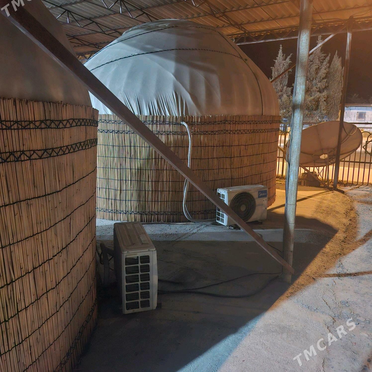 garaja oÿ - Махтумкули - img 3