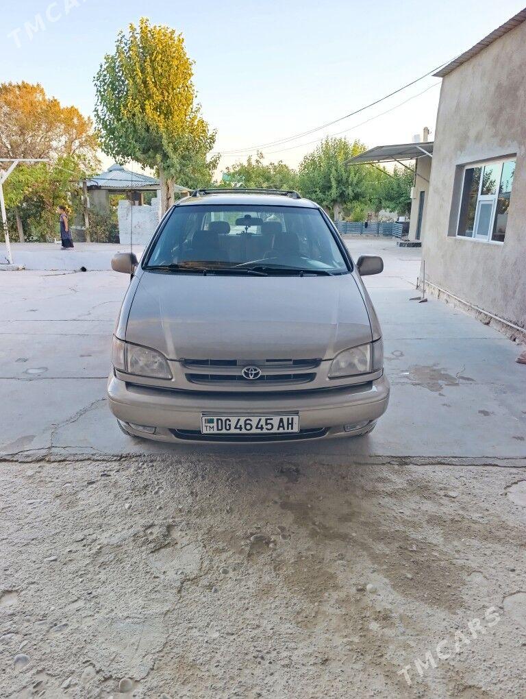 Toyota Sienna 1999 - 180 000 TMT - Kaka - img 2