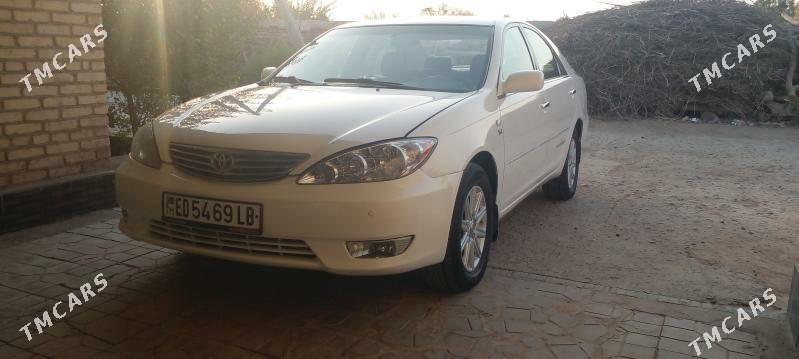 Toyota Camry 2002 - 170 000 TMT - Halaç - img 1