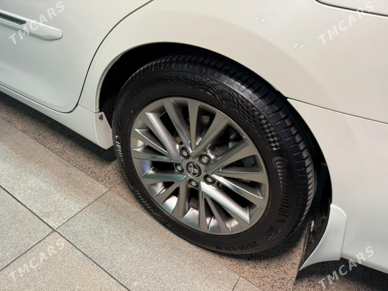 Toyota Camry 2018 - 621 000 TMT - Aşgabat - img 5