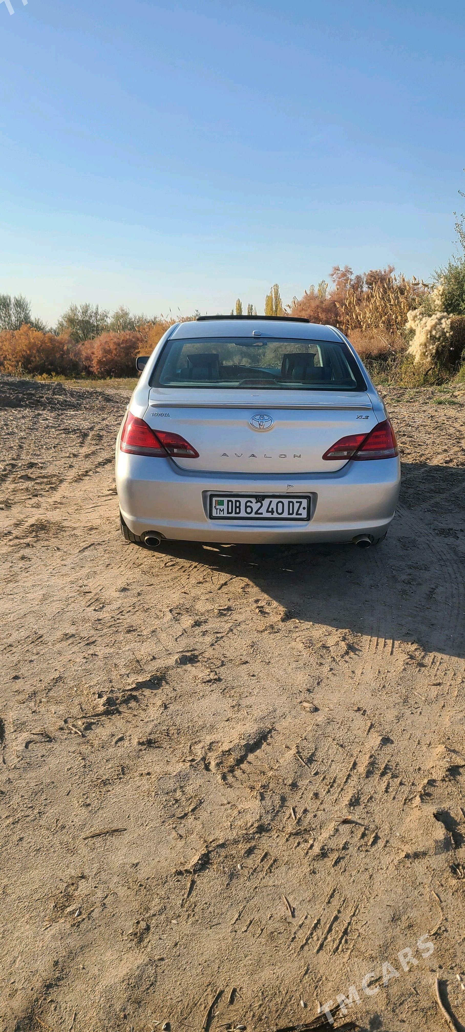 Toyota Avalon 2006 - 180 000 TMT - етр. Туркменбаши - img 2
