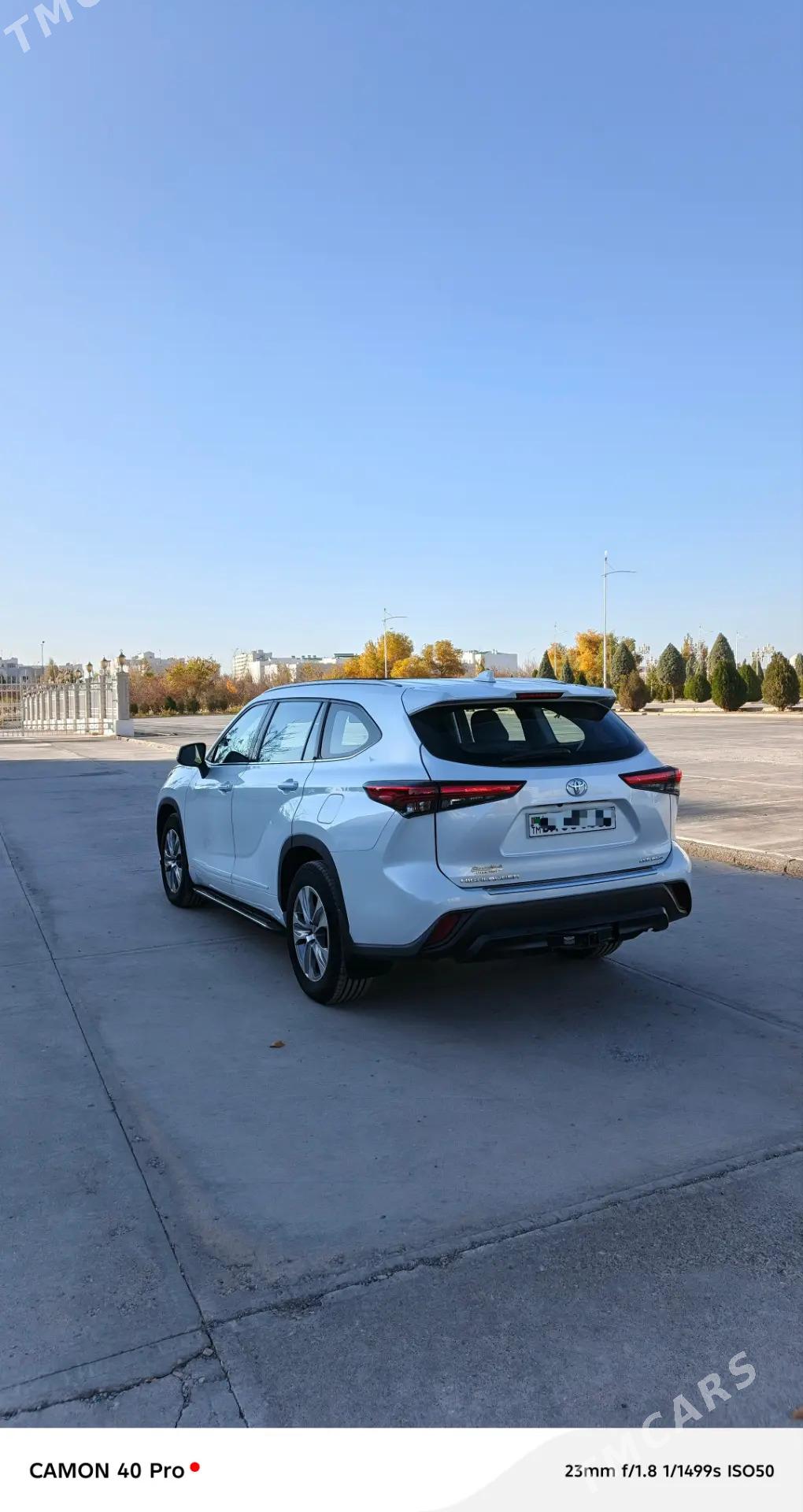 Toyota Highlander 2022 - 640 000 TMT - Дашогуз - img 7