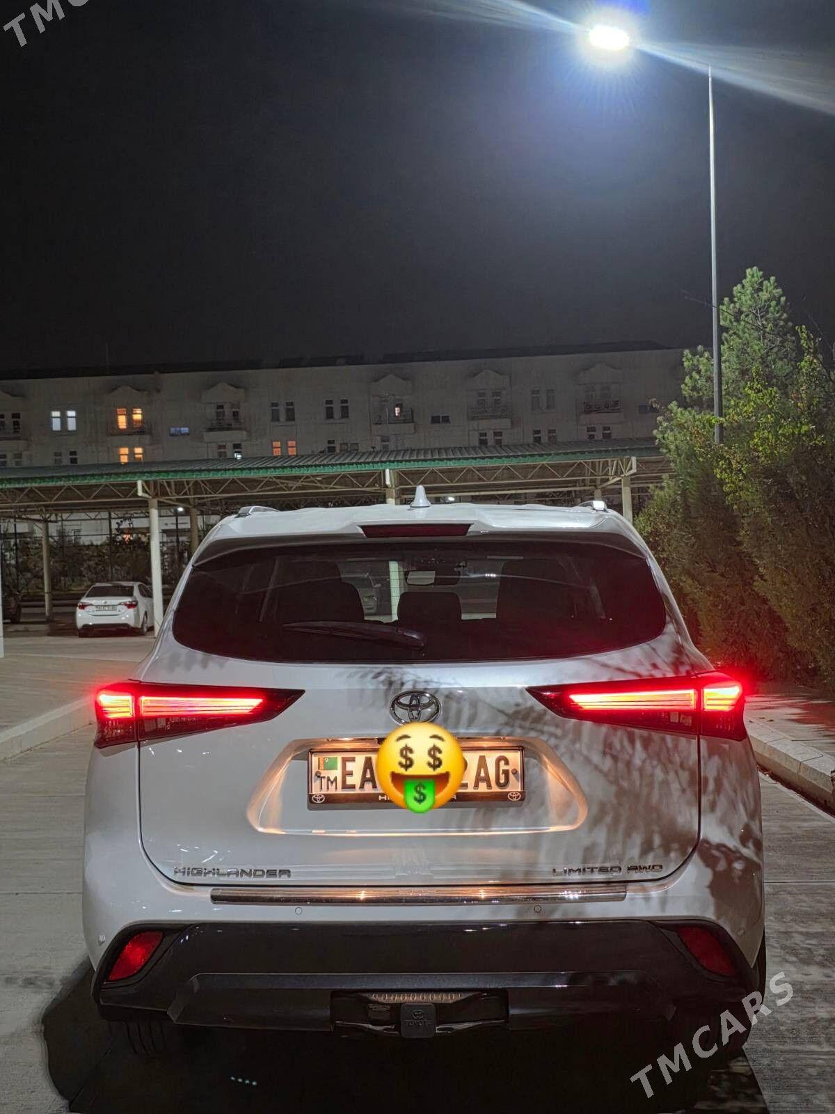 Toyota Highlander 2022 - 685 000 TMT - Aşgabat - img 8