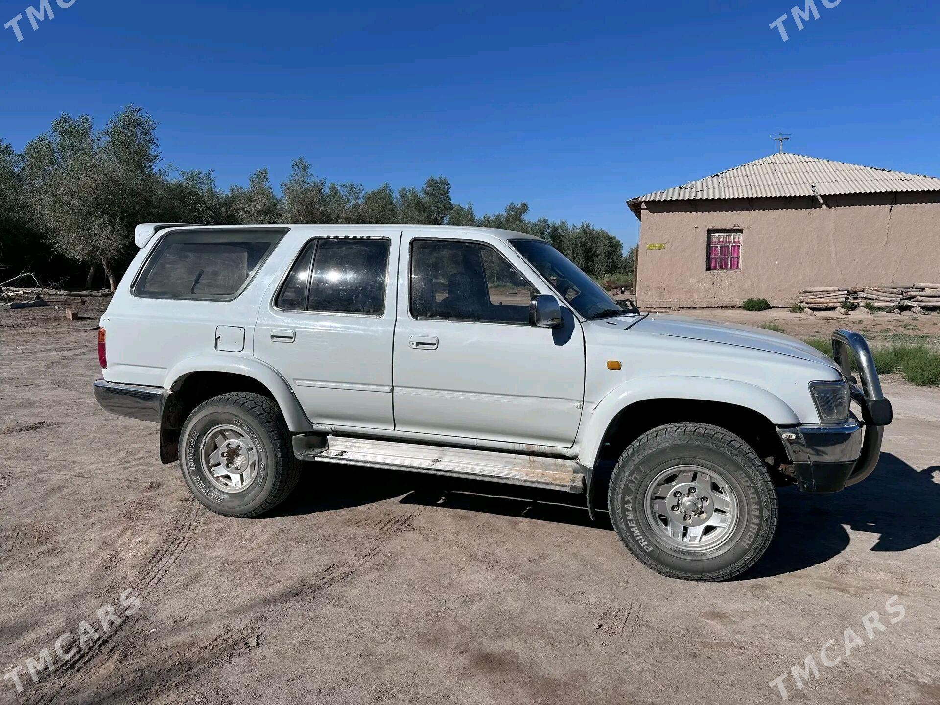 Toyota Hilux 1993 - 60 000 TMT - Болдумсаз - img 2