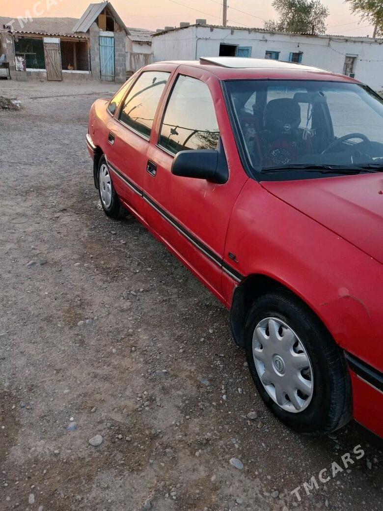 Opel Vectra 1990 - 20 000 TMT - Serhetabat (Guşgy) - img 3